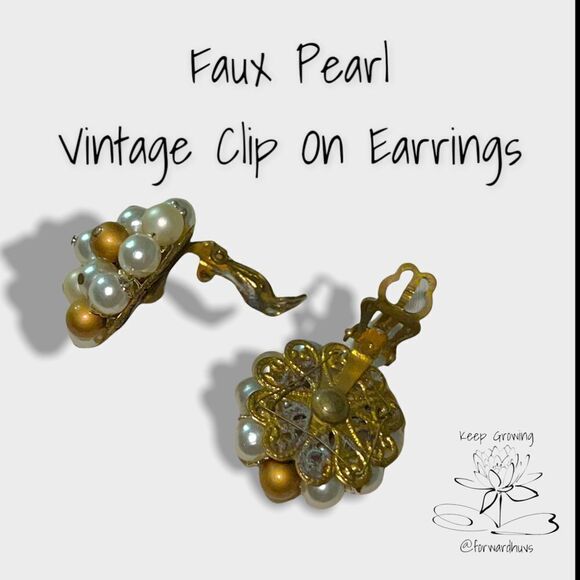 Vintage Faux Pearl Clip on Earrings Marked Japan - Picture 4 of 8